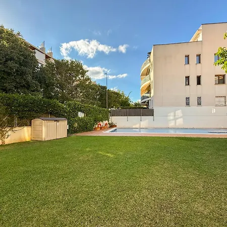 Megan By Hello Homes Sitges