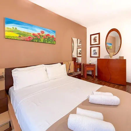 Megan By Hello Homes * Sitges